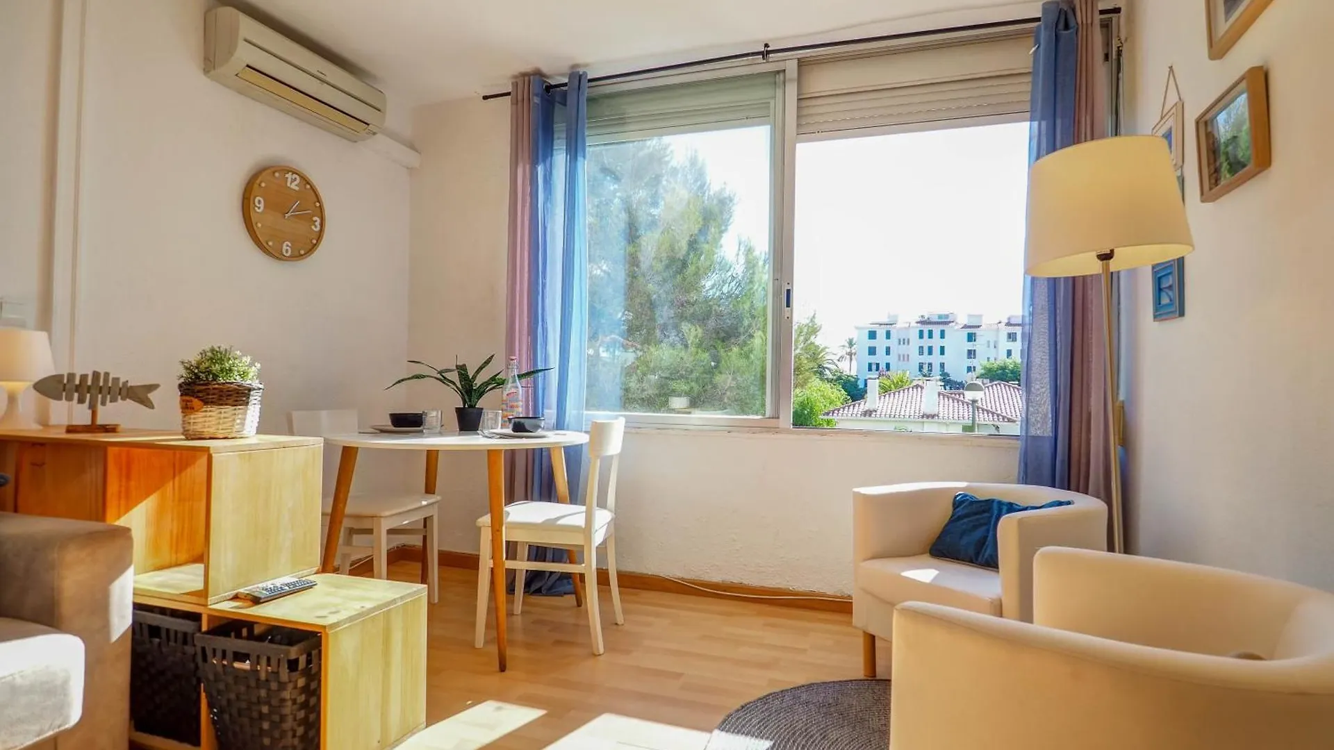 The Blue Island Loft By Hello Homes Sitges
