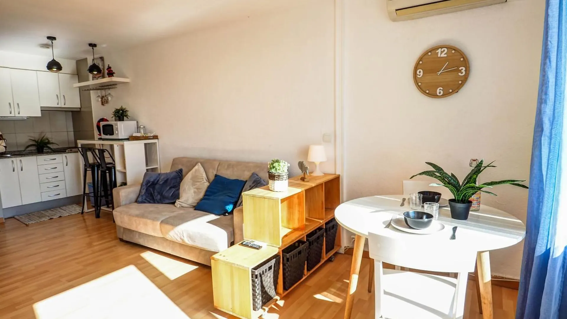 The Blue Island Loft By Hello Homes Sitges